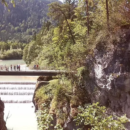 N°12 - فندق مبيت وإفطار Füssen