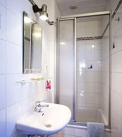 N°12 - Bed & Breakfast