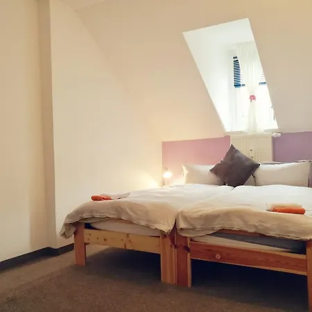 N°12 - Bed & Breakfast *