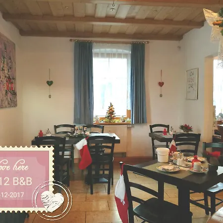 N°12 - Bed & Breakfast *